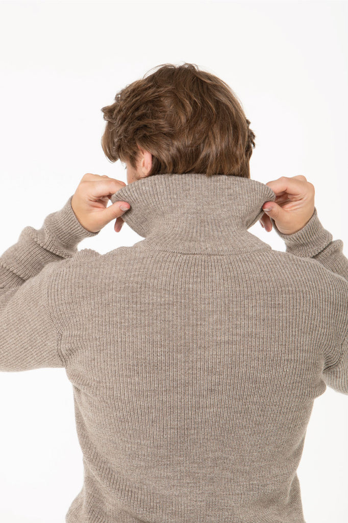 Douwe-sailorpull-Beehstard-back