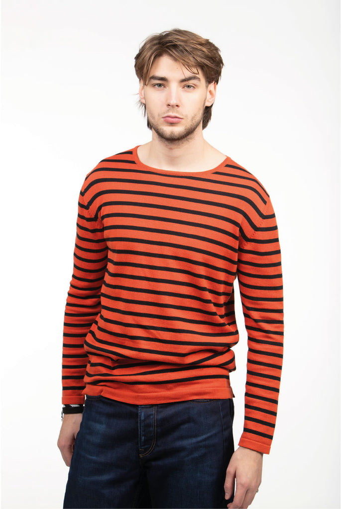 Jomme-navy-terra-front