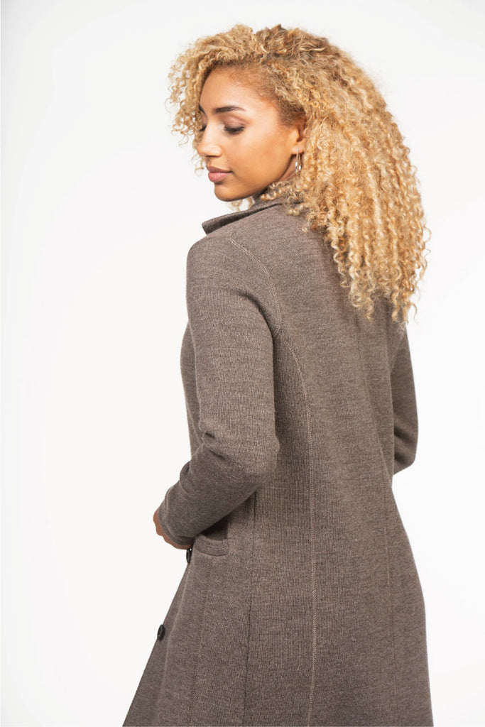 Meike beehruin back