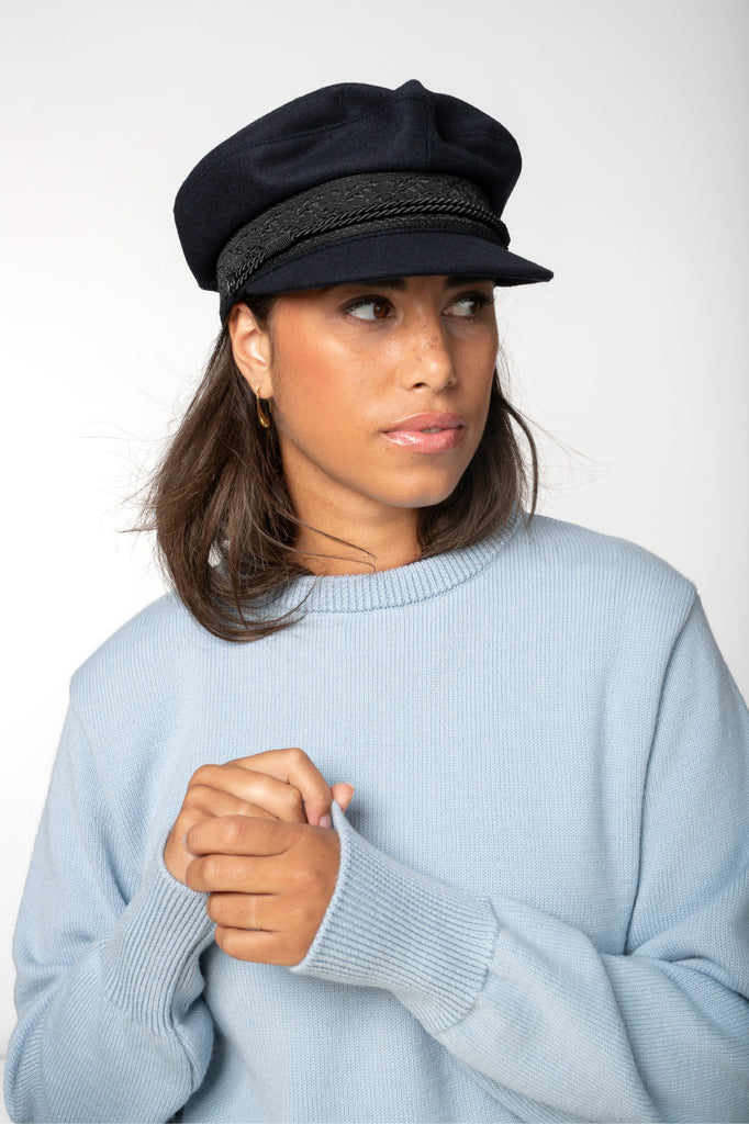 Rooscap-navy-close