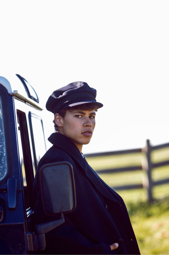 Rooscap-navy-sfeer
