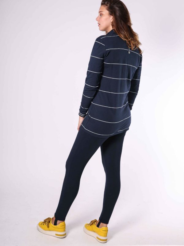 suzy sweater navy white